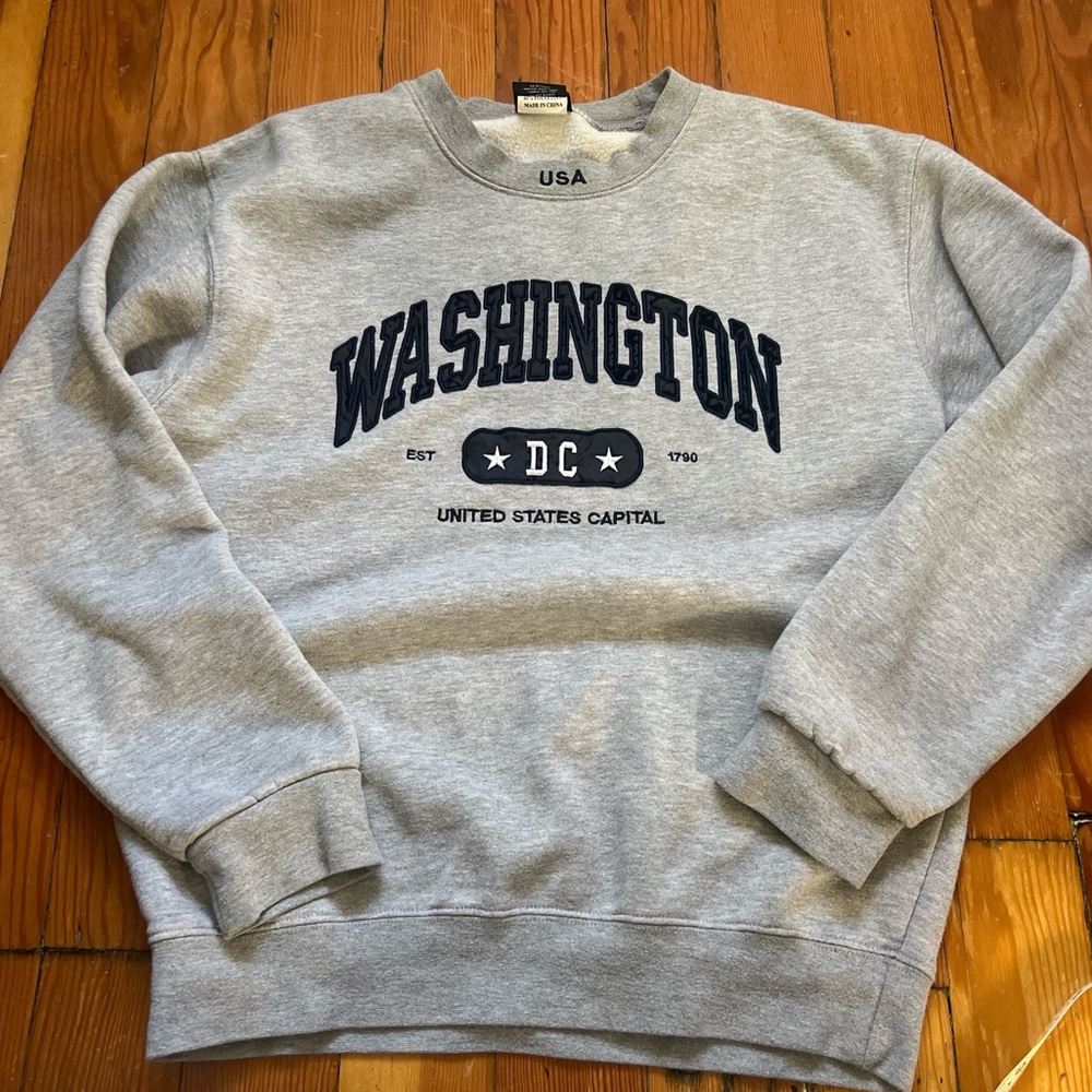 Vintage Washington DC letterman crewneck sweater